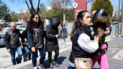Erzurum Emniyet Müdürlüğü ekipleri tarafından üç farklı masaj salonuna düzenlenen