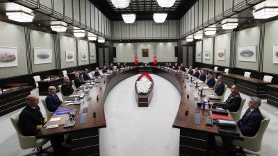 Cumhurbaşkanı Recep Tayyip Erdoğan liderliğinde gerçekleştirilen Milli Güvenlik Kurulu toplantısının