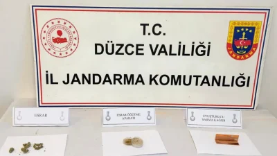 Düzce İl Jandarma Komutanlığı ekipleri tarafından şehir genelinde yürütülen geniş