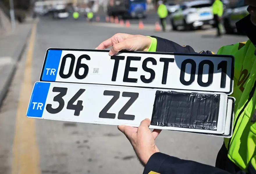 Türkiye Şoförler ve Otomobilciler Federasyonu tarafından basılan ancak standartlara uymayan