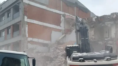 İstanbul Üsküdar’da devam eden kentsel dönüşüm çalışmaları sırasında akılalmaz bir