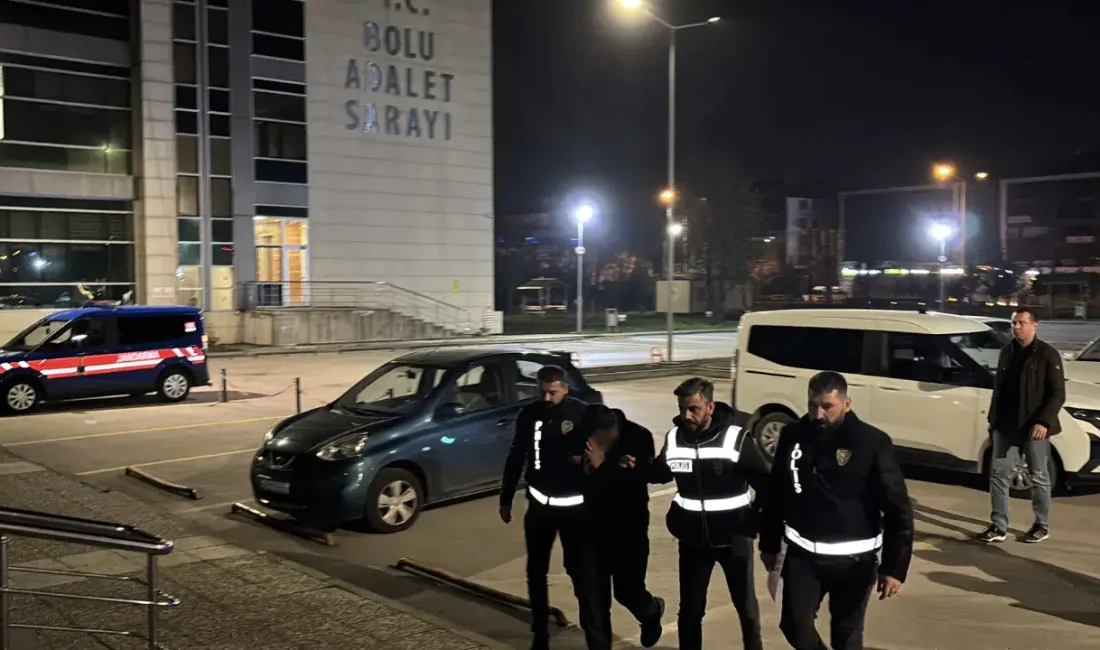 Bolu’da kendilerini polis ve savcı olarak tanıtarak yaşlı bir kadının