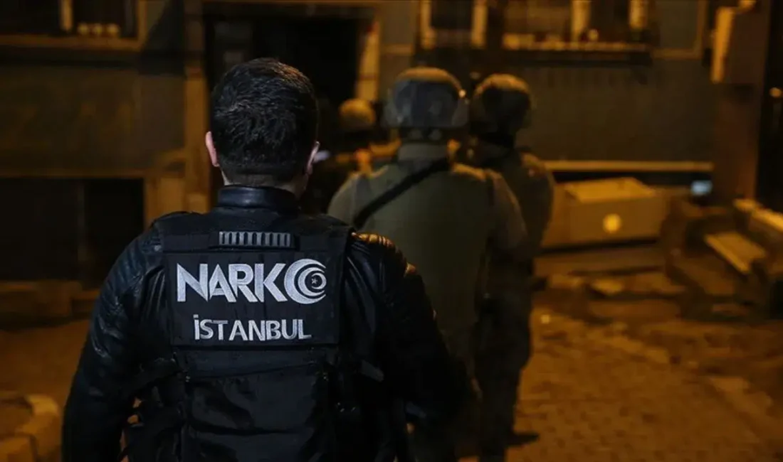 İstanbul’un Beylikdüzü ilçesinde zehir tacirlerine yönelik düzenlenen nefes kesen operasyonda