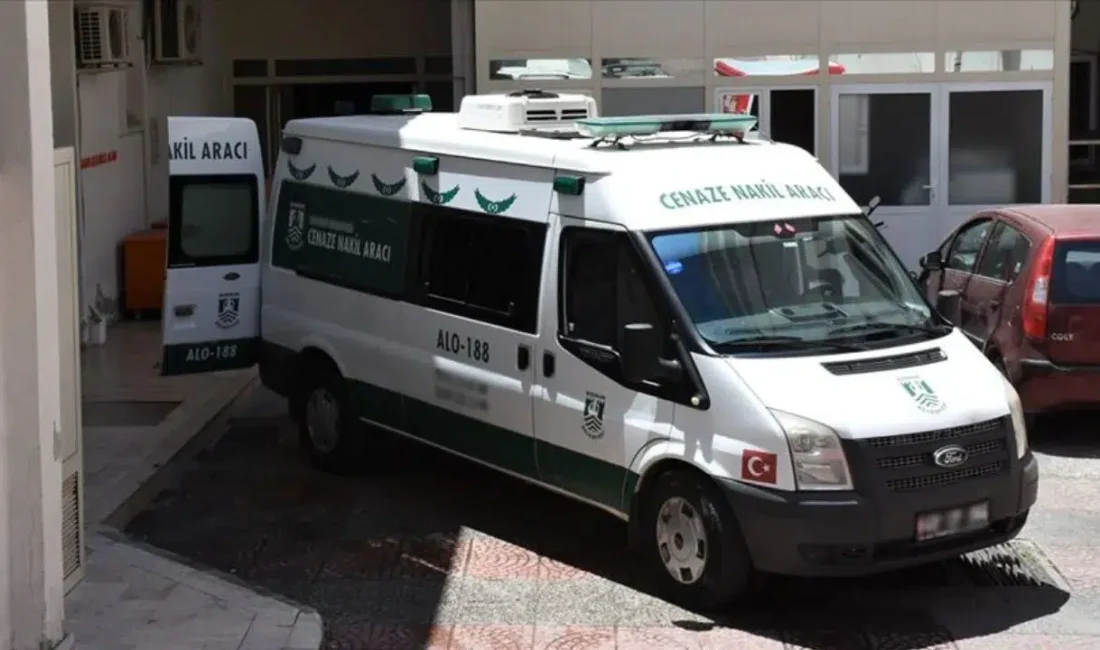 Yozgat’ın Yerköy ilçesinde kurulan pazar yerinde çıkan bıçaklı kavgada ağır