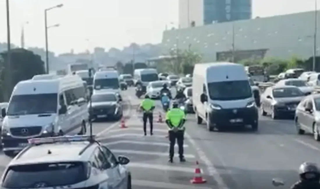 İstanbul Şile Yolu Tepeüstü mevkiinde trafik akışını bozarak taralı alan