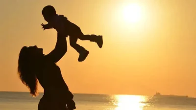 Milyonlarca kişinin heyecanla beklediği Anneler Günü için takvimler şimdiden kontrol