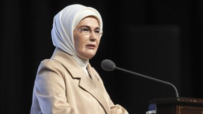 Cumhurbaşkanı Recep Tayyip Erdoğan’ın eşi Emine Erdoğan, bu yıl ilk