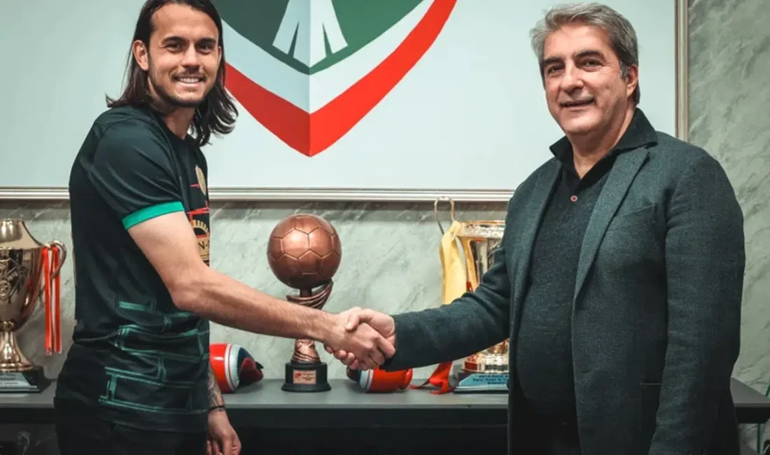 Trendyol 1. Lig’in iddialı ekiplerinden Amedspor’un transfer gündeminde ilk sıraya