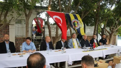 Fenerbahçe Başkan Adayı Hakan Safi, Fethiye’de kongre üyeleri ve sarı-lacivertli