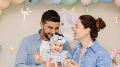 Türkiye’nin en sevilen oyuncu çiftlerinden Yıldız Çağrı Atiksoy ve Berk