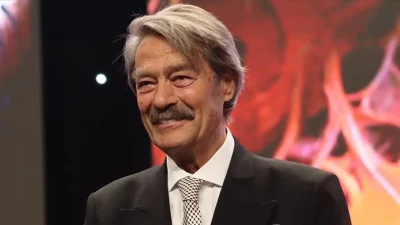Türk sinemasının efsane isimlerinden Kadir İnanır’ın aniden rahatsızlanarak hastaneye kaldırılması