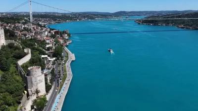 İstanbul Boğazı, Kurban Bayramı’nın ilk gününde adeta görsel bir şölene