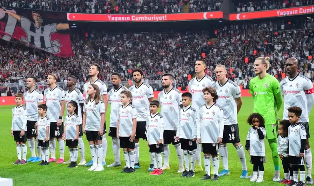Yeni sezon öncesinde kadro planlamasını sil baştan yapan Beşiktaş yönetimi