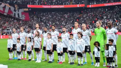 Yeni sezon öncesinde kadro planlamasını sil baştan yapan Beşiktaş yönetimi