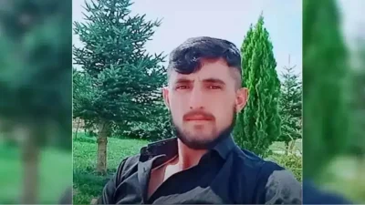 Van’ın Gürpınar ilçesinde küçükbaş hayvanlarını otlatan Salih Gümüş’ün üzerine yıldırım