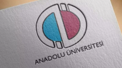 Anadolu Üniversitesi Açıköğretim Fakültesi bünyesinde eğitim hayatını sürdüren binlerce öğrenci
