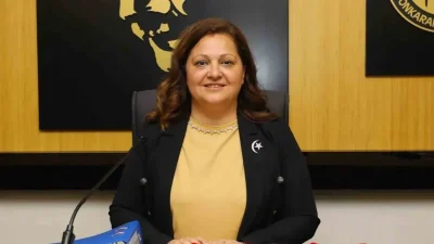 Afyonkarahisar siyasetinde taşlar yerinden oynadı ve beklenen katılım resmen gerçekleşti.