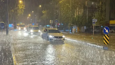 Burdur Valiliği, kent genelinde beklenen şiddetli sağanak yağış ve fırtına