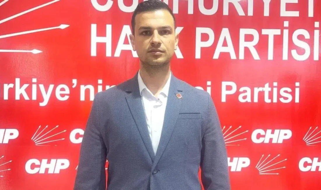 Siyaset gündemine bomba gibi düşen son dakika gelişmesiyle sarsılan CHP