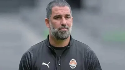 Galatasaray camiasında teknik direktörlük koltuğu için ismi sıkça anılan Arda