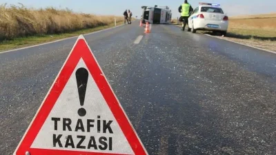 Sivas’ın Kangal ilçesinde kontrolden çıkan bir otomobilin şarampole yuvarlanması sonucu