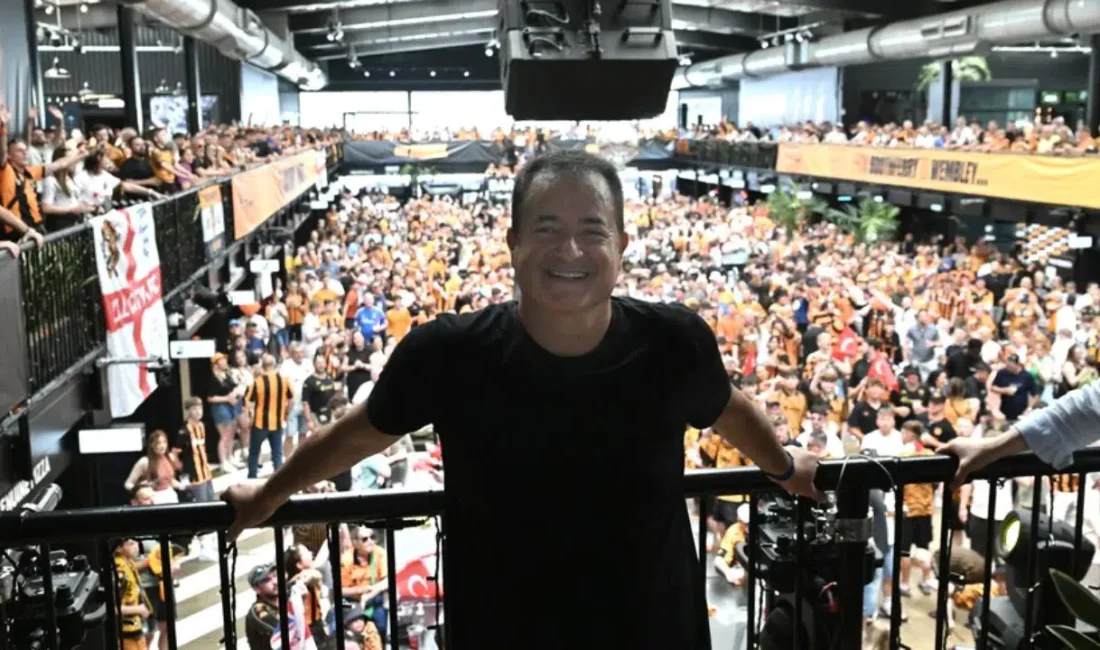 İngiliz futbolunun zirvesi olan Premier Lig’e yükselme başarısı gösteren Hull