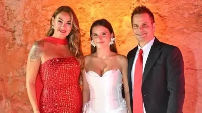 Türk televizyon dünyasının en sevilen çiftlerinden Pınar Altuğ ve Yağmur