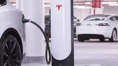 Türkiye’deki elektrikli araç kullanıcılarını yakından ilgilendiren gelişme bugün resmen duyuruldu.