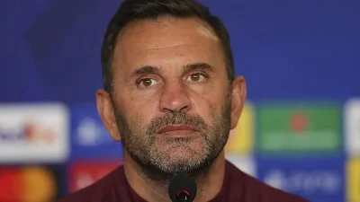 Galatasaray’da yeni sezon öncesi transfer harekatı resmen başlarken teknik direktör
