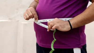 Bel bölgesinde biriken yağlar sadece estetik bir kaygı mı yoksa