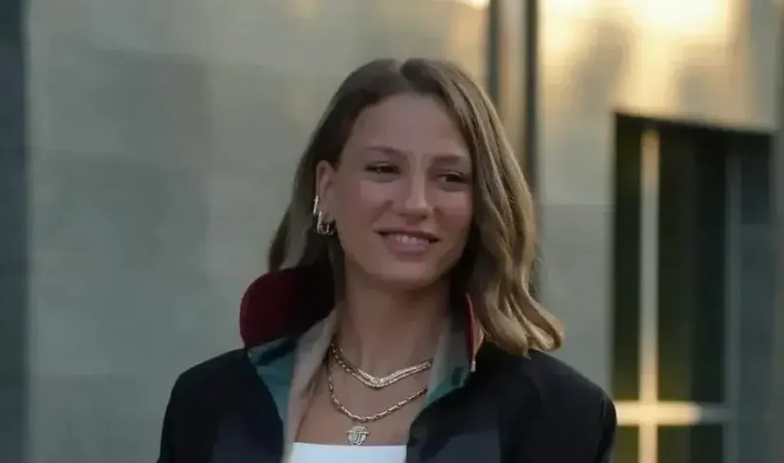 Ünlü oyuncu Serenay Sarıkaya’nın kariyerindeki büyük başarısının ardından radikal bir