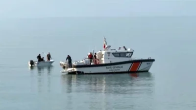 İstanbul Çatalca’da kiraladıkları jetski ile denize açılan iki arkadaşın eğlencesi