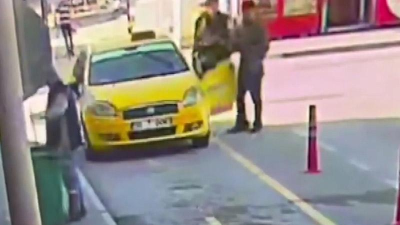 Burdur’da bir taksi şoförü, kontak anahtarını üzerinde bıraktığı aracının çalındığını