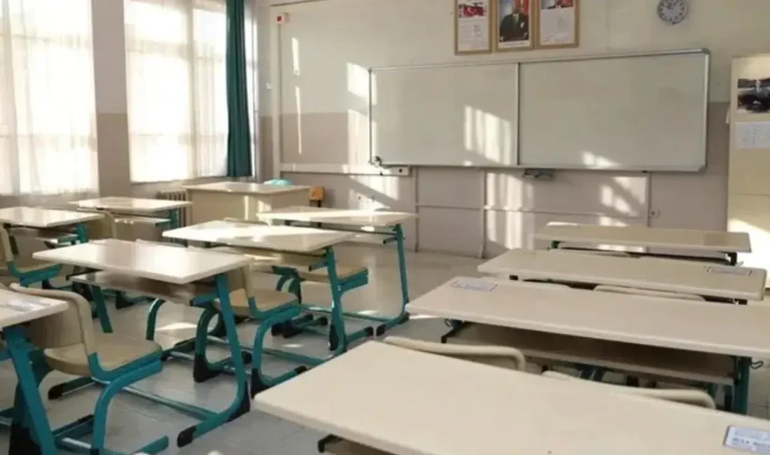 Malatya’da sabah saatlerinde meydana gelen 5,6 büyüklüğündeki sarsıntı büyük paniğe