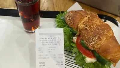 Sabiha Gökçen Havalimanı’ndaki fahiş yiyecek ve içecek fiyatları sosyal medyanın