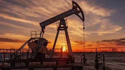 ABD’de petrol sondaj kule sayısında yaşanan artışla birlikte petrol fiyatlarında