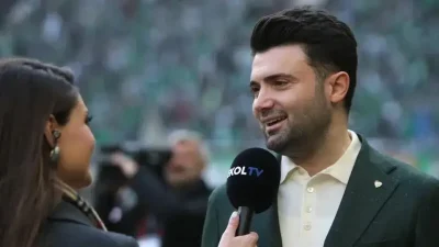 Bursaspor Kulübü Başkanı Enes Çelik, Uludağ Üniversitesi tarafından düzenlenen görkemli