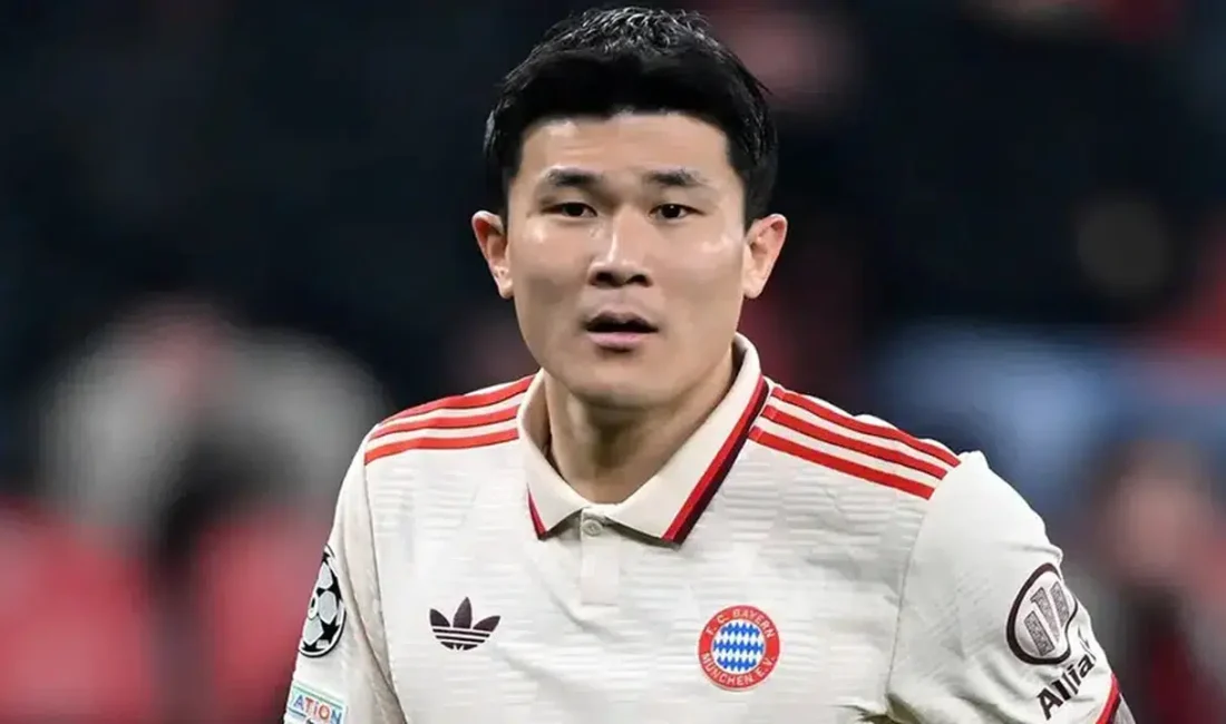 Fenerbahçe’de olağanüstü genel kurul süreciyle ilgili sıcak gelişmeler yaşanırken, transfer
