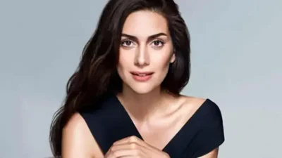 Ekranların sevilen ismi Bergüzar Korel hem yeni imajı hem de