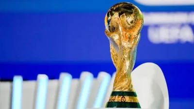 Dünya Kupası coşkusu tüm dünyayı sararken, futbolseverler dev turnuvanın başlangıç