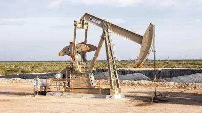 Dünyanın en büyük petrol üreticisi Saudi Aramco, küresel piyasalarda tırmanışa
