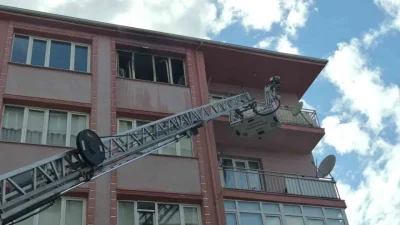 Eskişehir’in Gökmeydan Mahallesi’nde yer alan 4 katlı bir apartmanın son