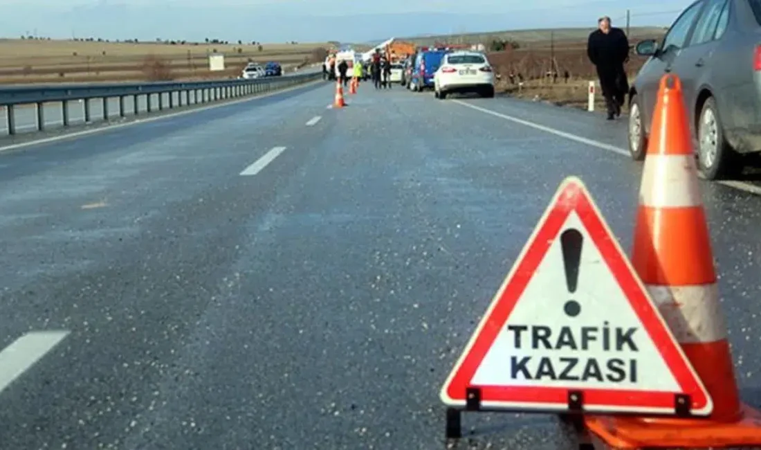 Tekirdağ’ın Hayrabolu ilçesinde kontrolden çıkan motosikletin devrilmesi sonucu meydana gelen