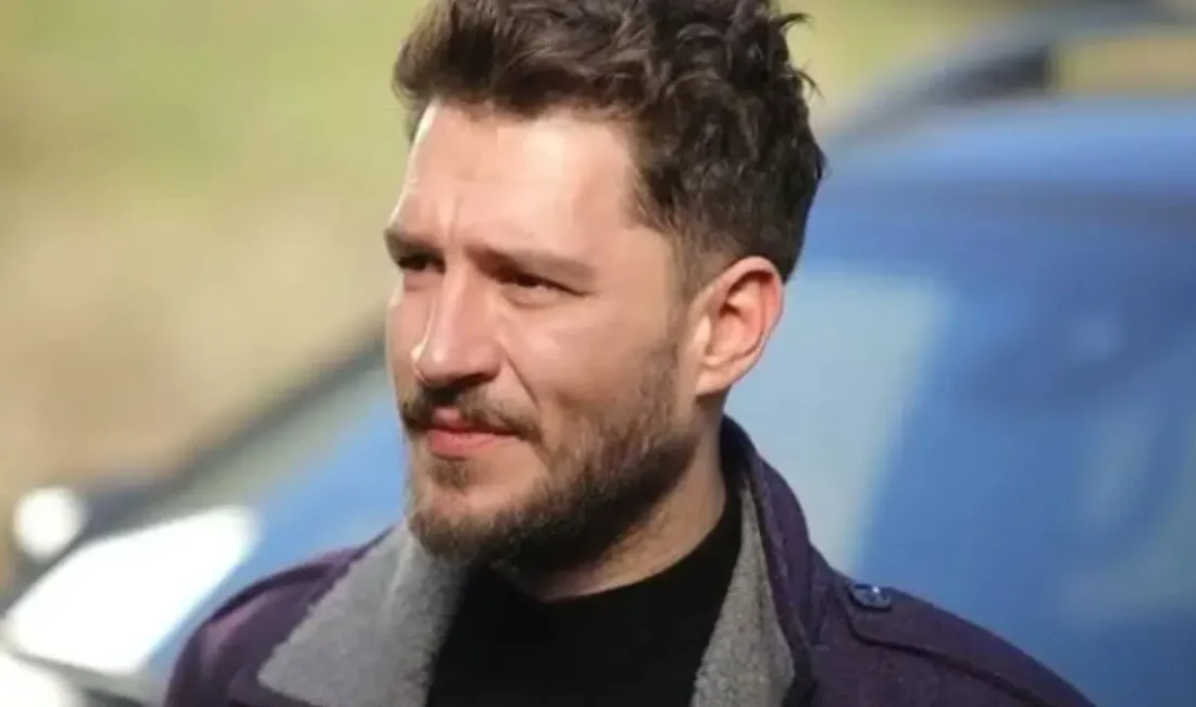 Ünlü oyuncu Uraz Kaygılaroğlu, son stand-up gösterisinde yaptığı açıklamalarla magazin