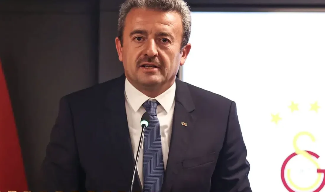 Galatasaray camiası güne yönetim kurulundan gelen şok bir ayrılık haberiyle