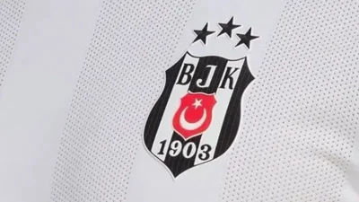 Avrupa transfer piyasasında sıcak saatler yaşanırken Chelsea’nin genç eldiveni Filip