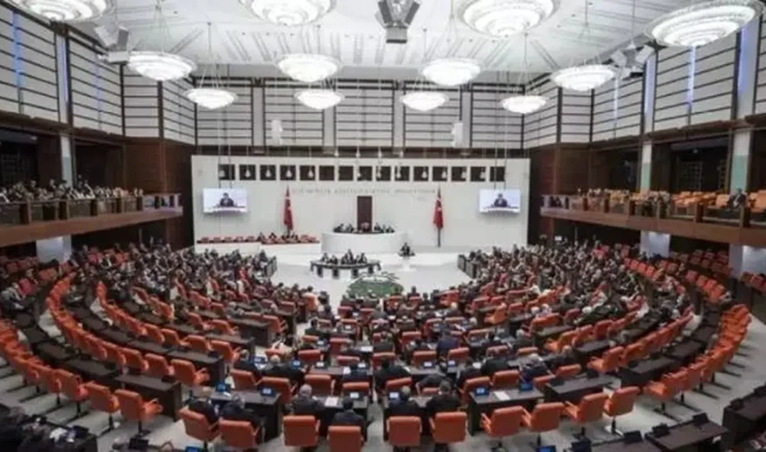 AK Parti kulislerinde hareketlilik sürerken, cezaevlerindeki binlerce hükümlü ve yakınının