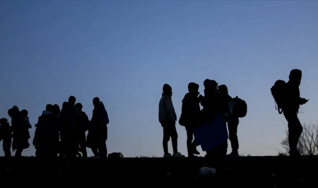 Çanakkale’de göçmen kaçakçılığına yönelik düzenlenen geniş çaplı operasyonda 31 düzensiz