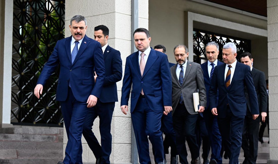 İçişleri ve Adalet Bakanlıkları son dönemde artan dolandırıcılık vakalarına karşı