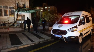 Nevşehir’de bir apartman girişinde başlayan sözlü tartışma, kısa sürede bıçakların